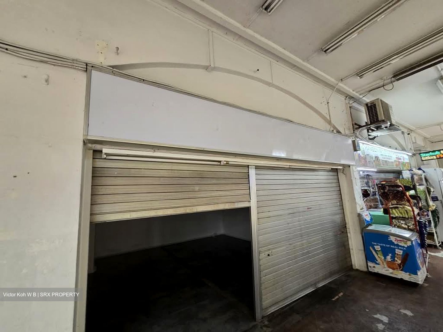 Jurong Gateway Road (D22), Shop House #579568781